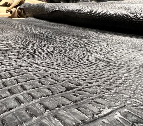 Кайман (Черный), с финишем, 1.2-1.6 мм, 1.6-2.0мм, 2.0-2.4 мм, средний размер 180-200 дм²